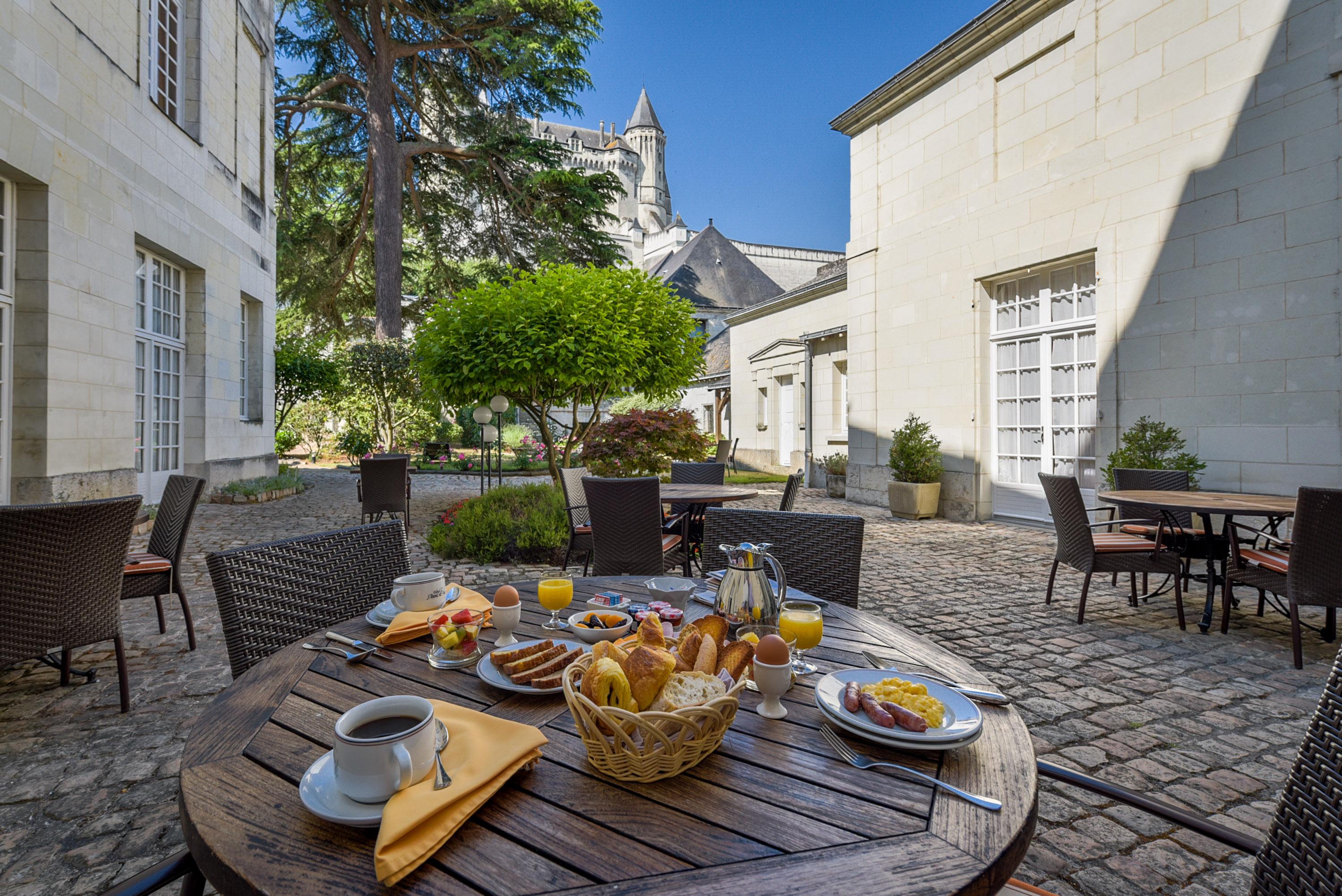 Hotel Anne D'Anjou, The Originals Collection Saumur Exterior foto