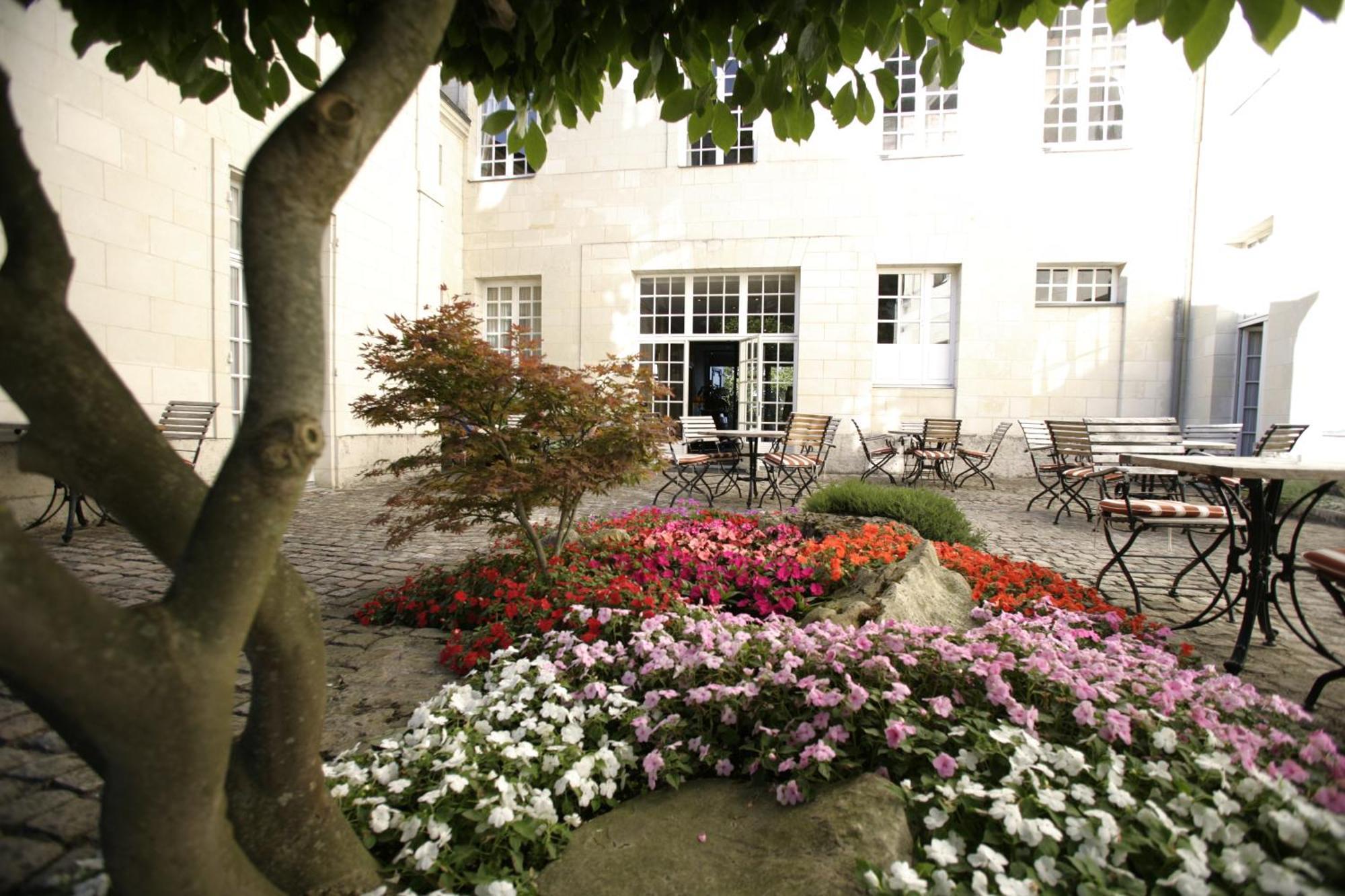 Hotel Anne D'Anjou, The Originals Collection Saumur Exterior foto